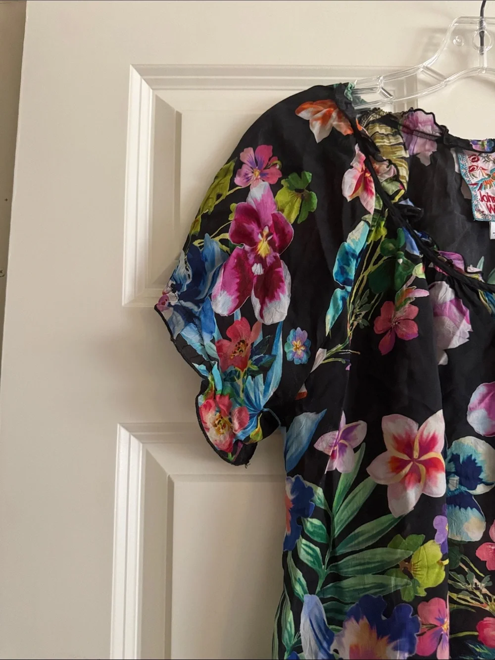 Johnny Was Aruba Kadence Black Tropical Floral Print size M